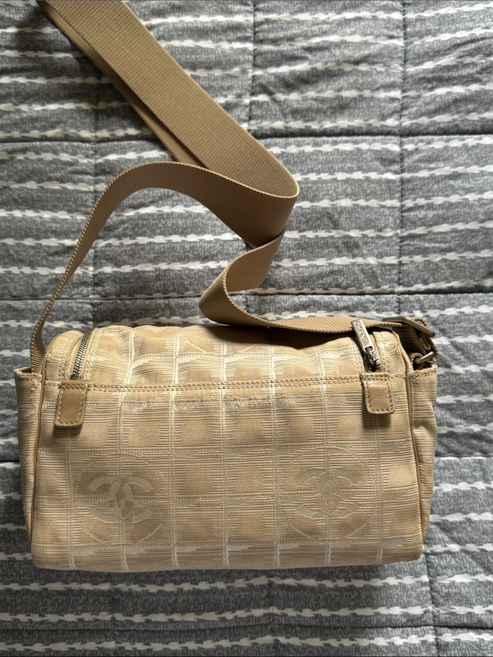 Vintage Chanel new travel line nylon View 3
